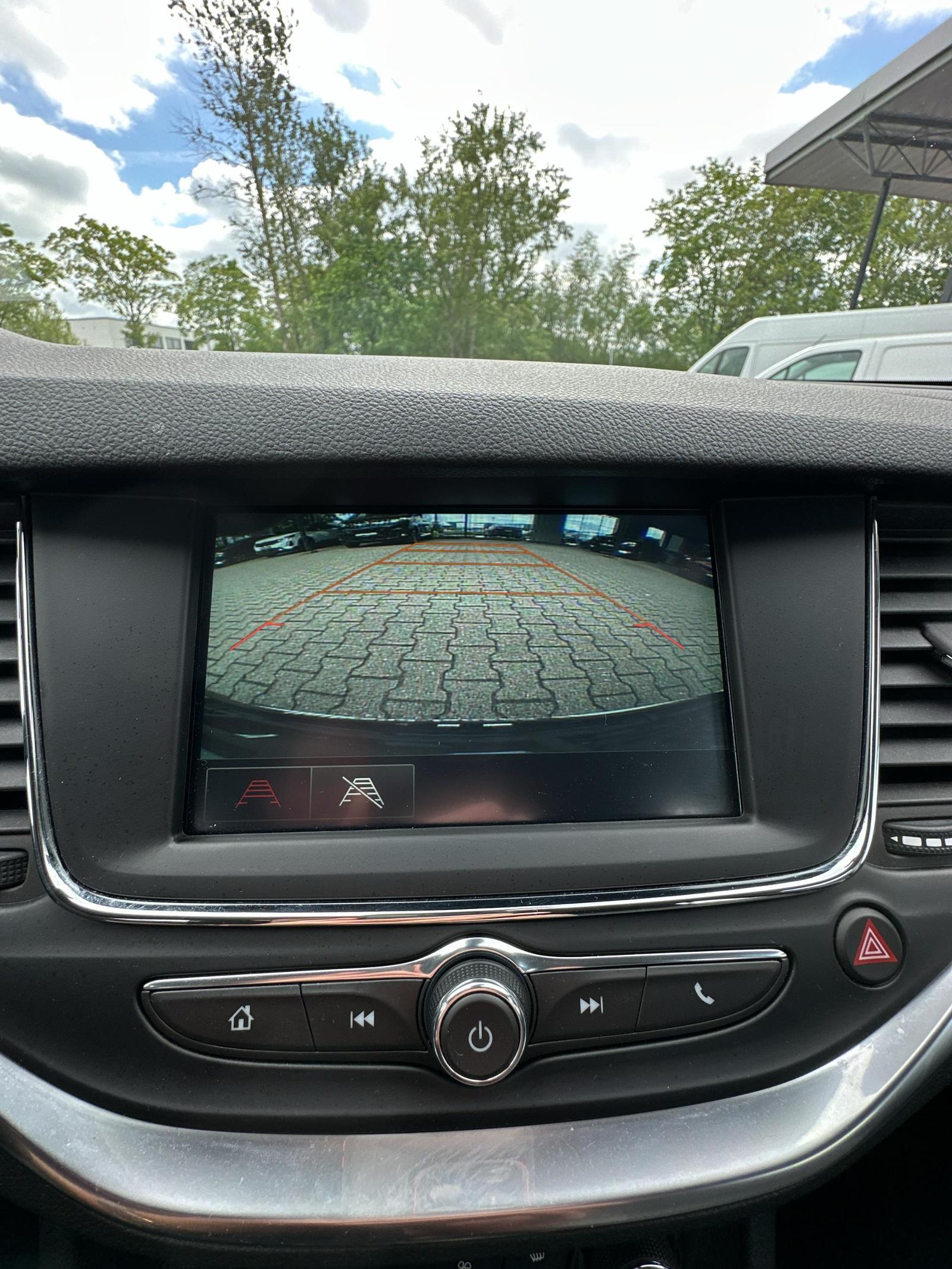 Fahrzeugabbildung Opel Astra Design & Tech+NAVI+SHZ+USB+LED+S&S+PDC+