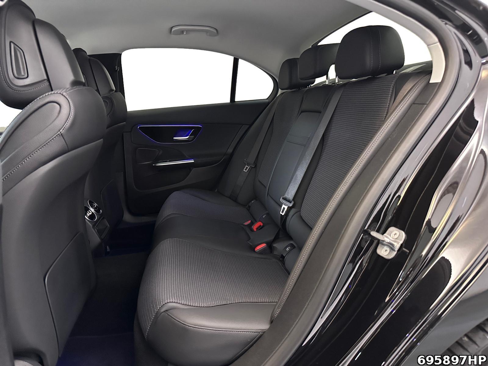 Fahrzeugabbildung Mercedes-Benz C 200 Avantgarde AHK 18