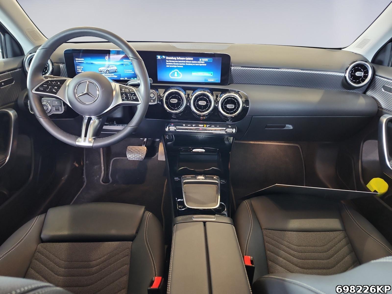 Fahrzeugabbildung Mercedes-Benz A 180 Progressive AHK Kamera Lenkradhzg.