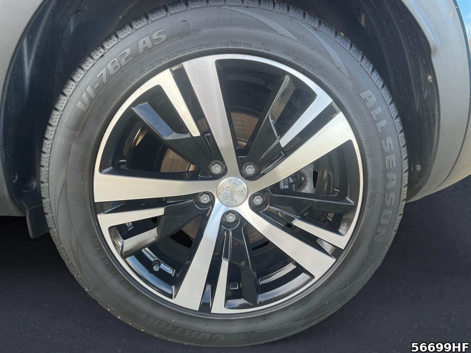 Fahrzeugabbildung Peugeot 3008 GT*LED*ACC*PDC*CARPLAY*NAVI*