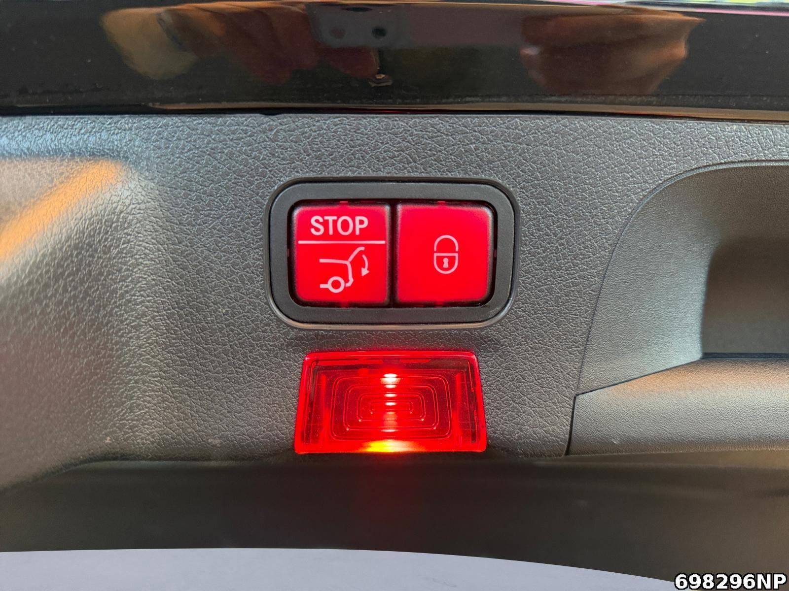 Fahrzeugabbildung Mercedes-Benz CLA 200 Shooting Brake Progressive CarPlay Rückfahrkamera