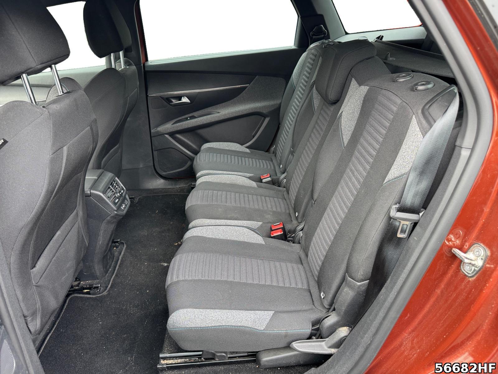 Fahrzeugabbildung Peugeot 5008 Active Pack*7-Sitzer*PDC+Cam*
