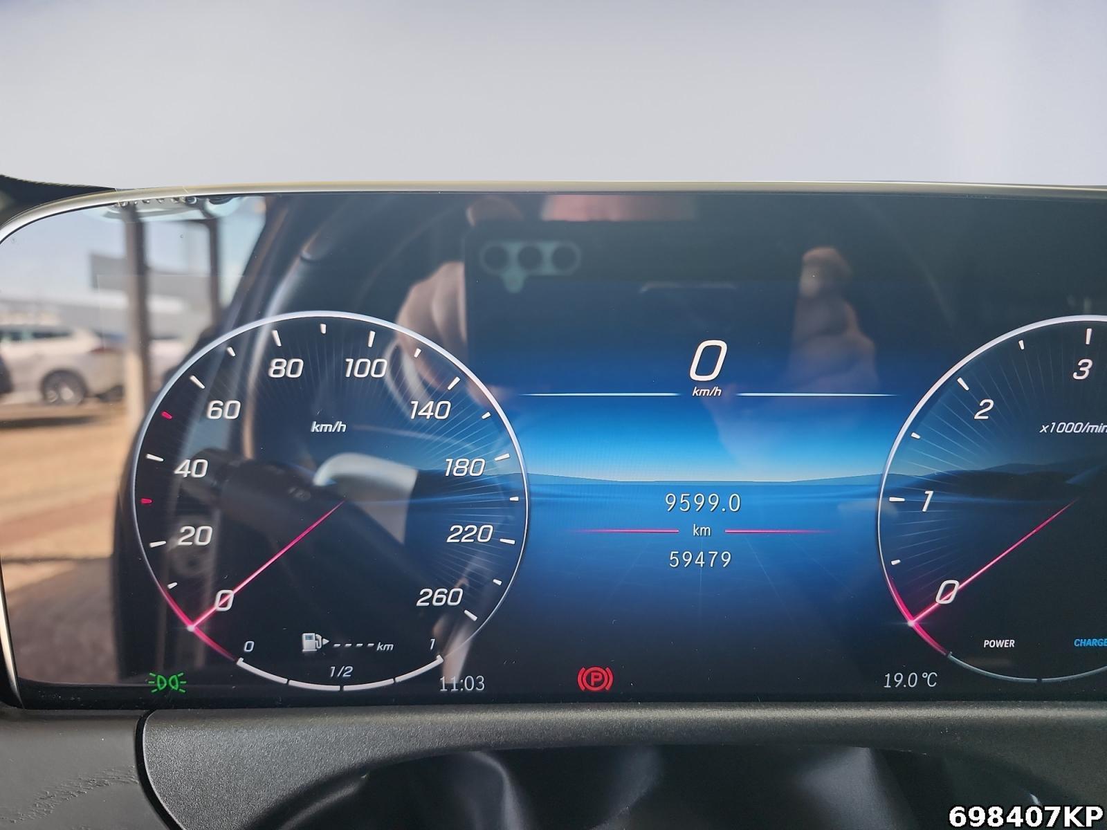 Fahrzeugabbildung Mercedes-Benz E 220 d Avantgarde Kamera Totw AHK Lenkradhzg
