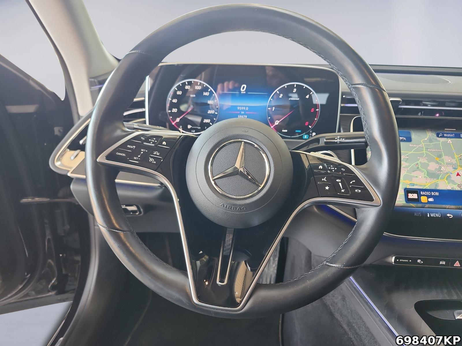 Fahrzeugabbildung Mercedes-Benz E 220 d Avantgarde Kamera Totw AHK Lenkradhzg