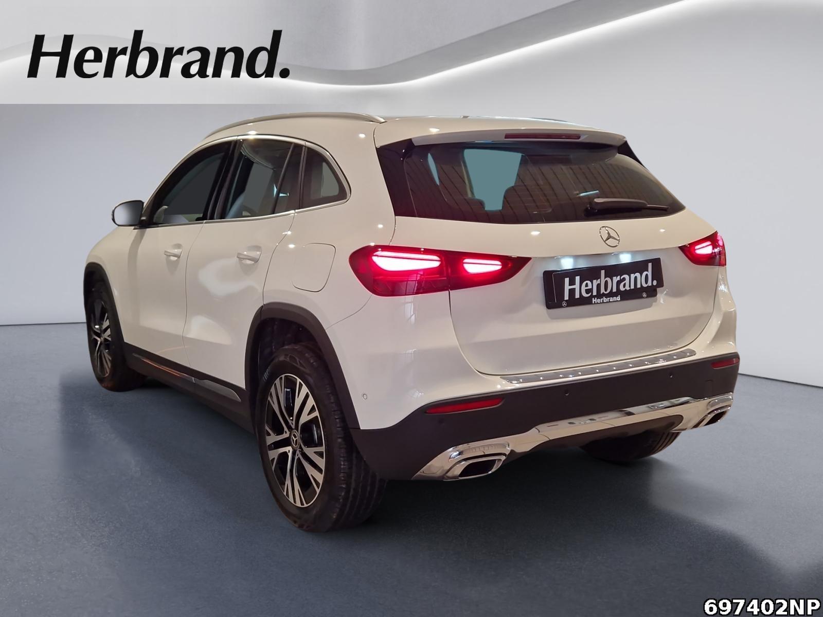 Fahrzeugabbildung Mercedes-Benz GLA 180 Progressive LED Navi 360° Totwinkel