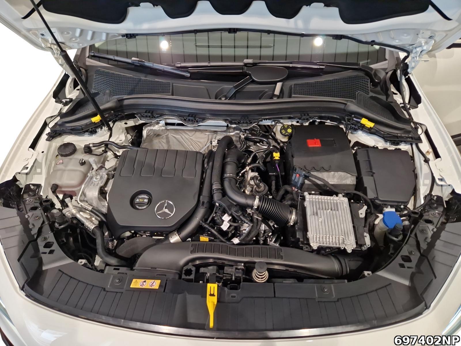 Fahrzeugabbildung Mercedes-Benz GLA 180 Progressive LED Navi 360° Totwinkel