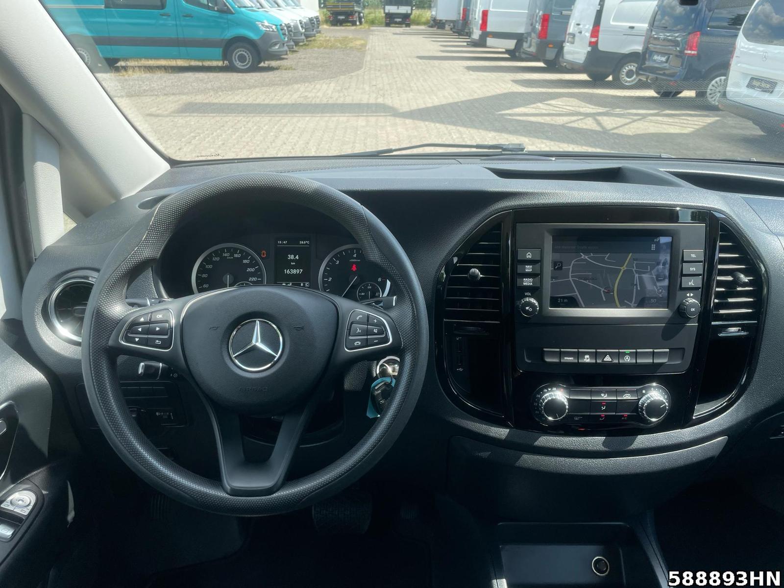 Fahrzeugabbildung Mercedes-Benz Vito 114 CDI *Automatik*Mixto*AHK*CAM*NAVI*KLIMA
