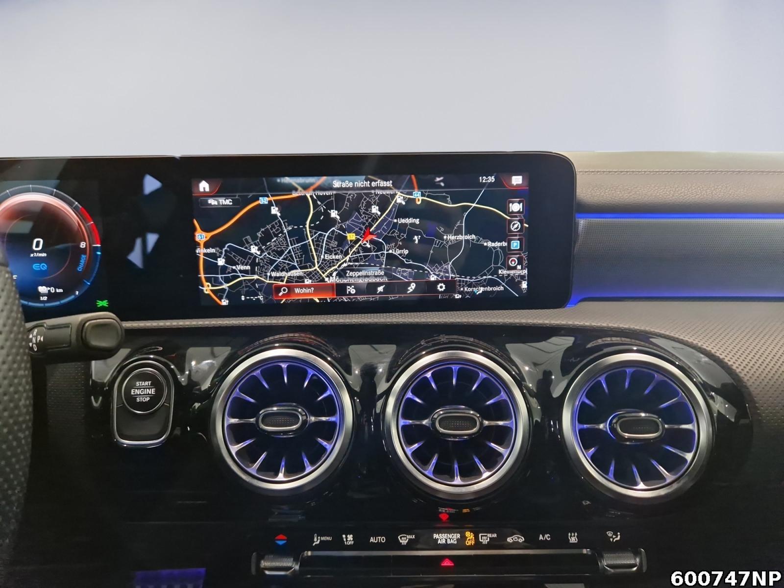 Fahrzeugabbildung Mercedes-Benz A 250 AMG Line Edition 2020 Night Totwinkel