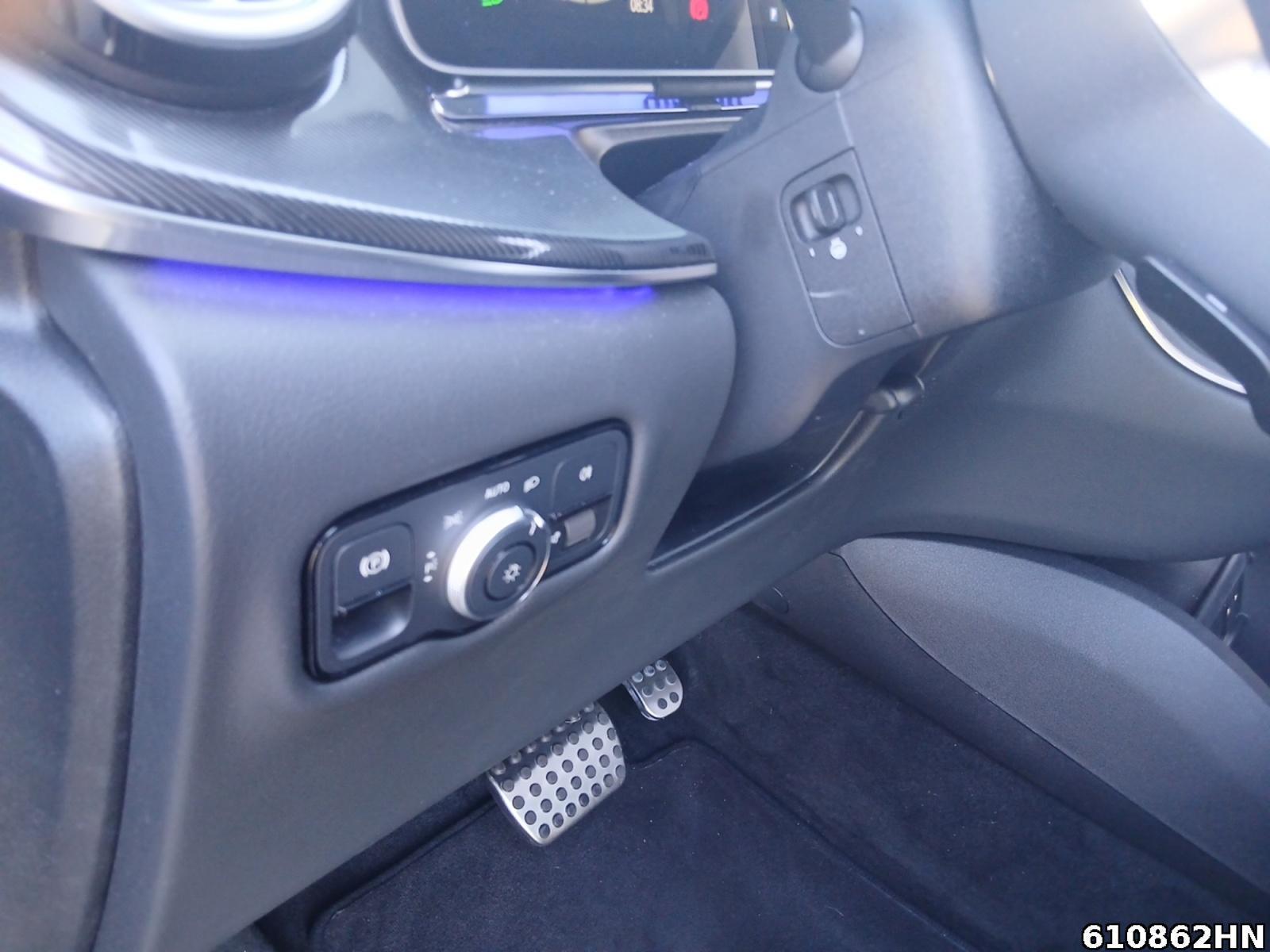 Fahrzeugabbildung Mercedes-Benz V 300 d STYLE 9-G*Distro*AHK*Klima*Widescreen