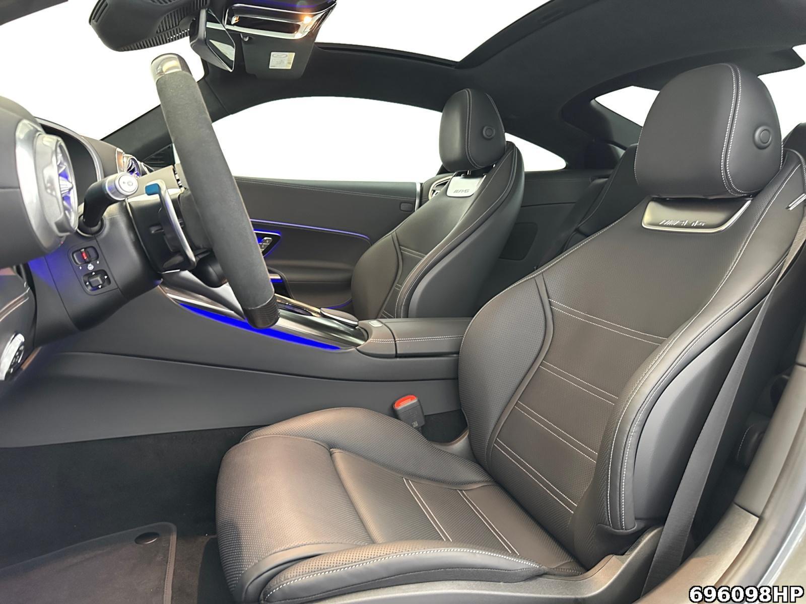 Fahrzeugabbildung Mercedes-Benz AMG GT 63 4MATIC+ +AERO+NIGHT+MASSAGE+HUD+360°K+