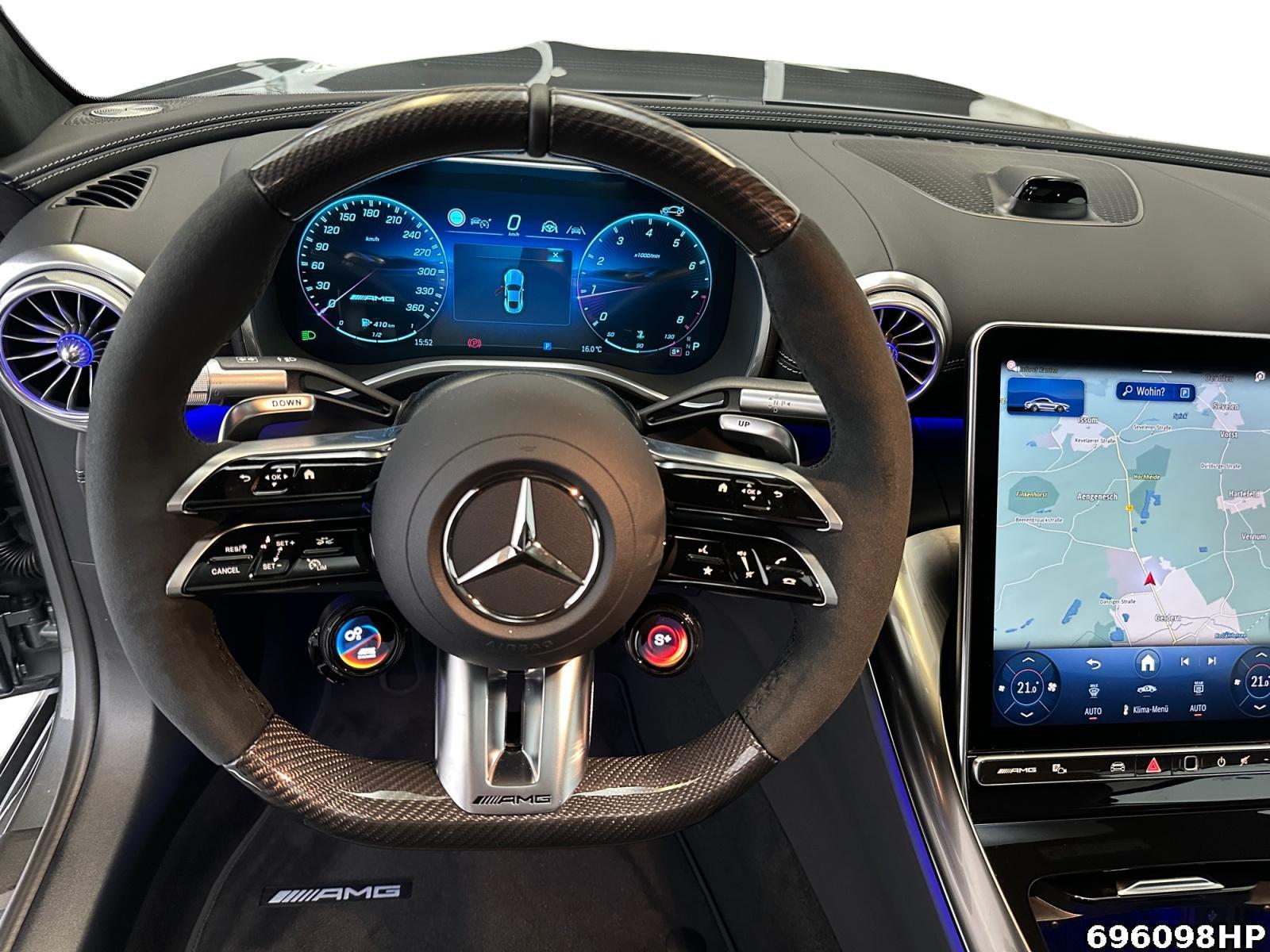 Fahrzeugabbildung Mercedes-Benz AMG GT 63 4MATIC+ +AERO+NIGHT+MASSAGE+HUD+360°K+