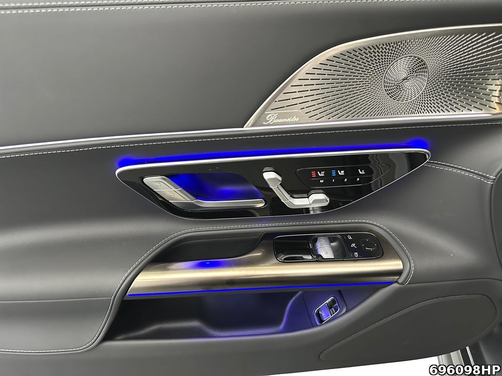 Fahrzeugabbildung Mercedes-Benz AMG GT 63 4MATIC+ +AERO+NIGHT+MASSAGE+HUD+360°K+