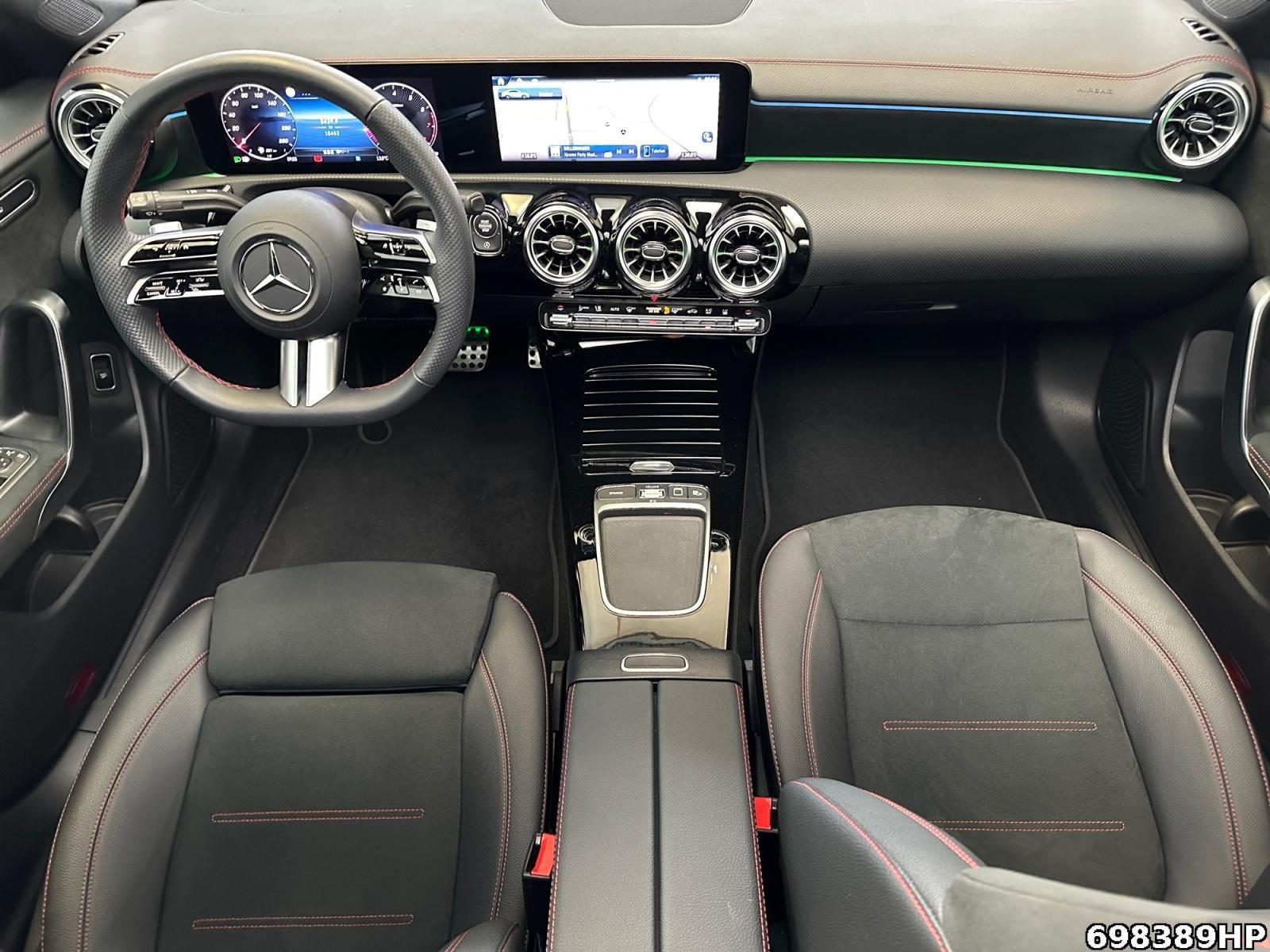 Fahrzeugabbildung Mercedes-Benz CLA 180 AMG Pano Night 360° KEYLESS Lenkradhzg.