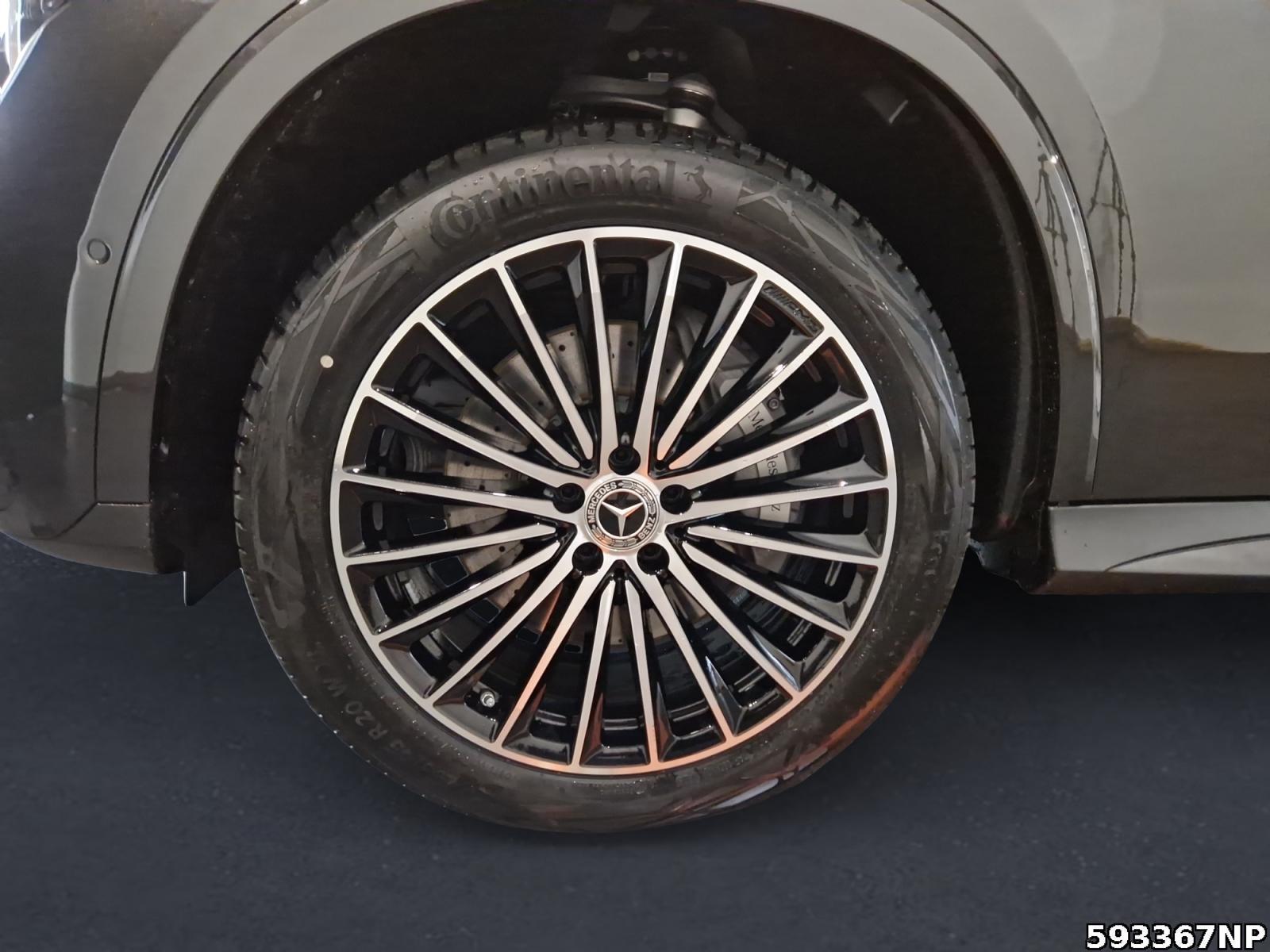 Fahrzeugabbildung Mercedes-Benz GLC 300 de 4MATIC +AMG+AHK+360+DIGITALLIGHT+PANO