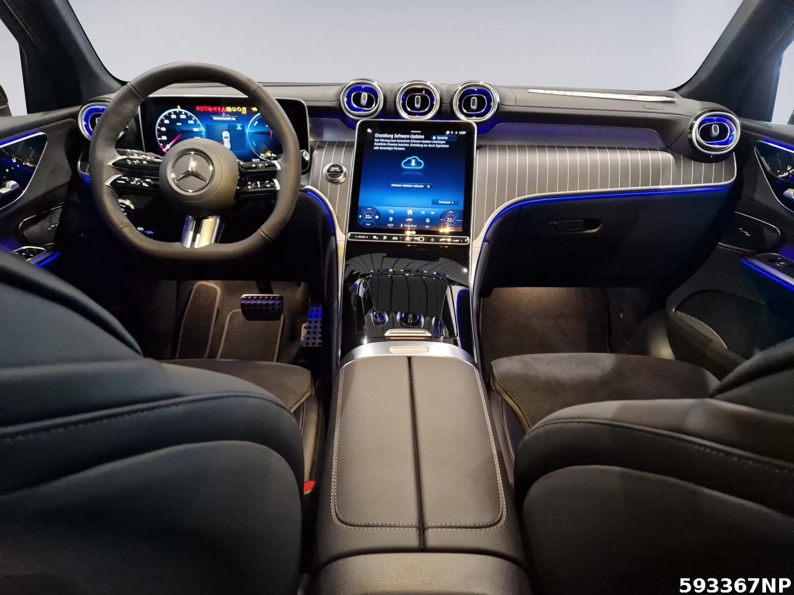 Fahrzeugabbildung Mercedes-Benz GLC 300 de 4MATIC +AMG+AHK+360+DIGITALLIGHT+PANO