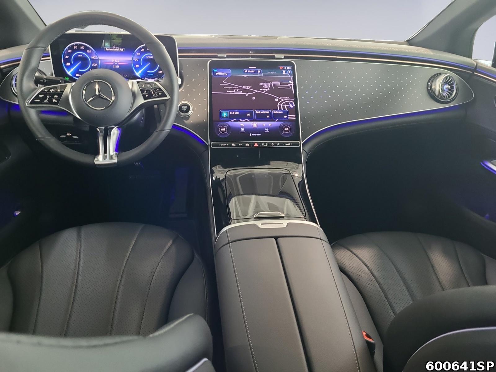 Fahrzeugabbildung Mercedes-Benz EQE AMG Night Pano Distronic CarPlay Ambient