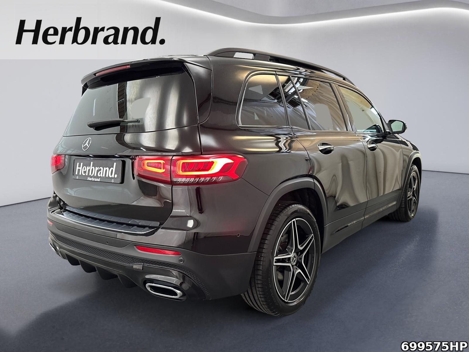 Fahrzeugabbildung Mercedes-Benz GLB 180 AMG Night PANO MULTIBEAM KEYLESS 360°-K.