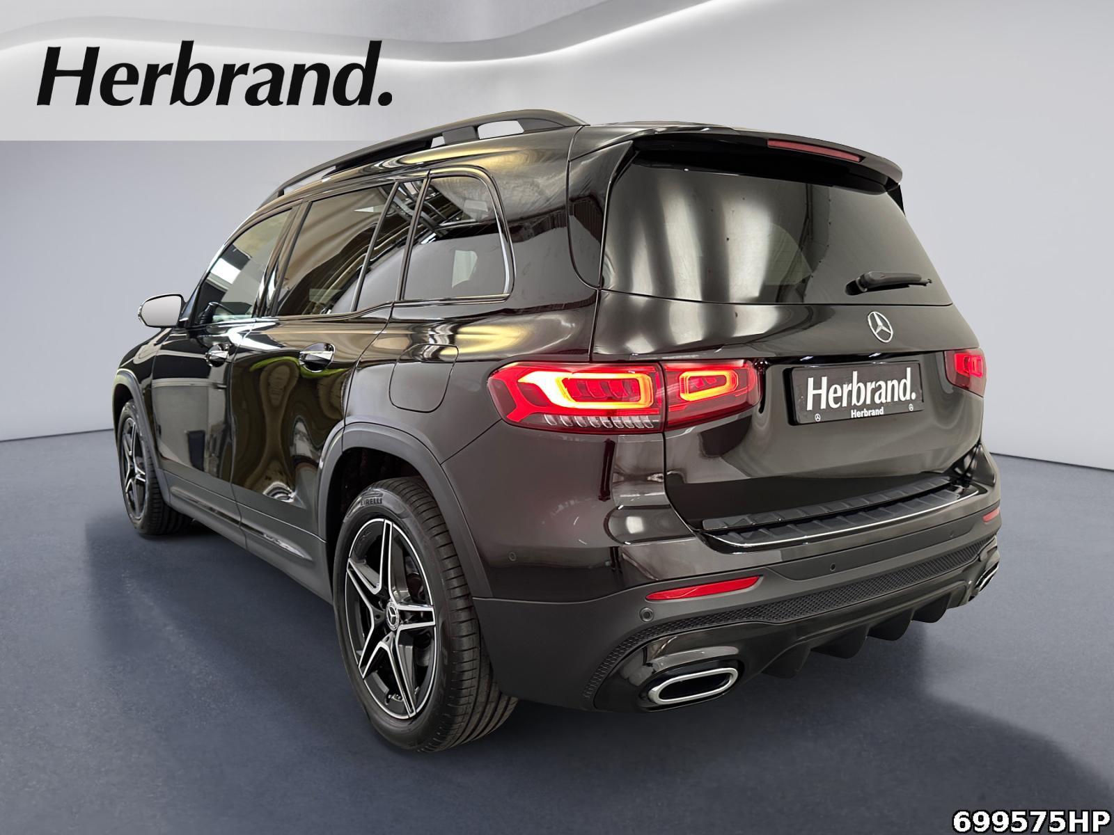 Fahrzeugabbildung Mercedes-Benz GLB 180 AMG Night PANO MULTIBEAM KEYLESS 360°-K.