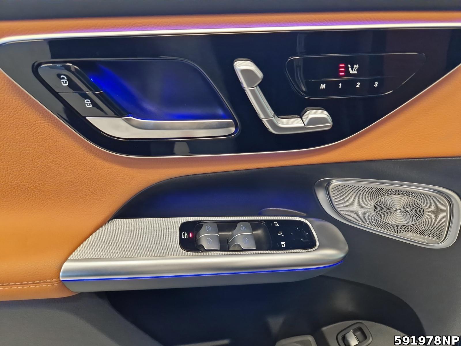 Fahrzeugabbildung Mercedes-Benz GLC 450 4M AMG Pano Burmester Digital-Light AHK