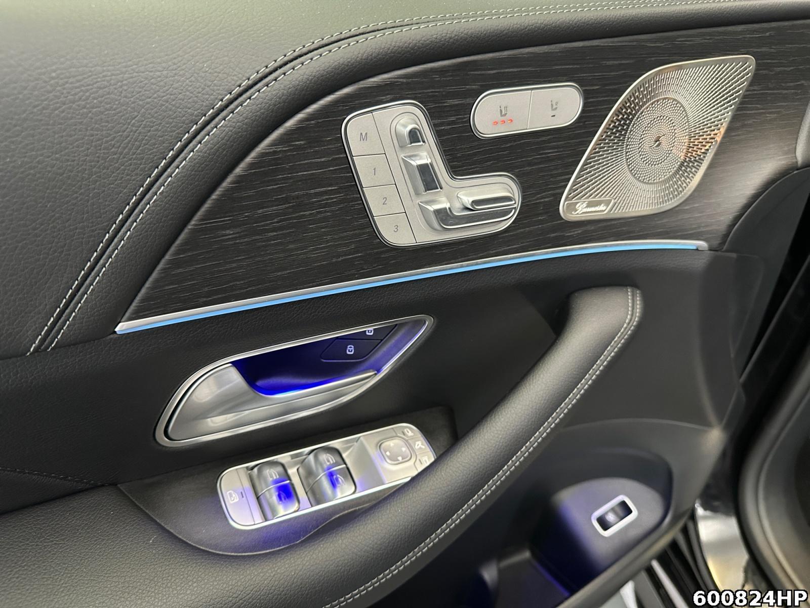 Fahrzeugabbildung Mercedes-Benz GLE 450 AMG d 4M AMG Pano AHK Burmester AIRMATIC