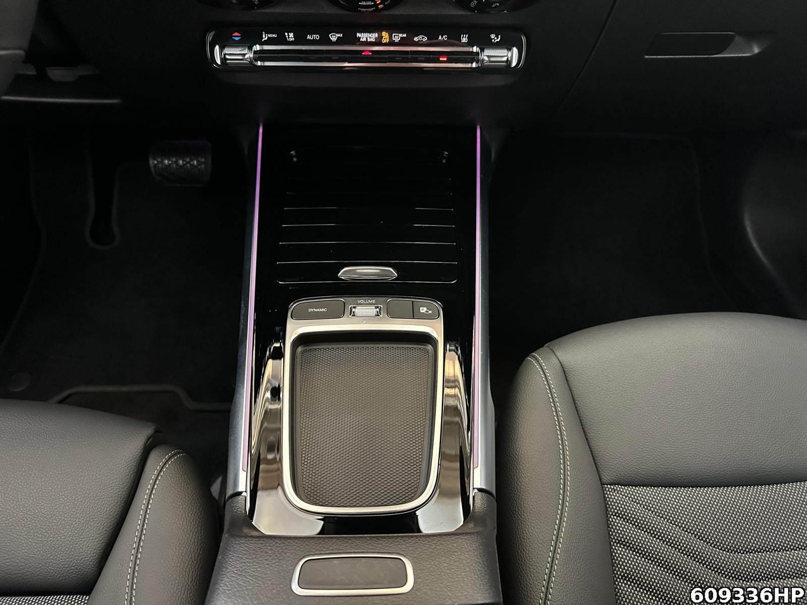 Fahrzeugabbildung Mercedes-Benz EQB 4M Progressive AHK Ambiente Lenkradhzg.