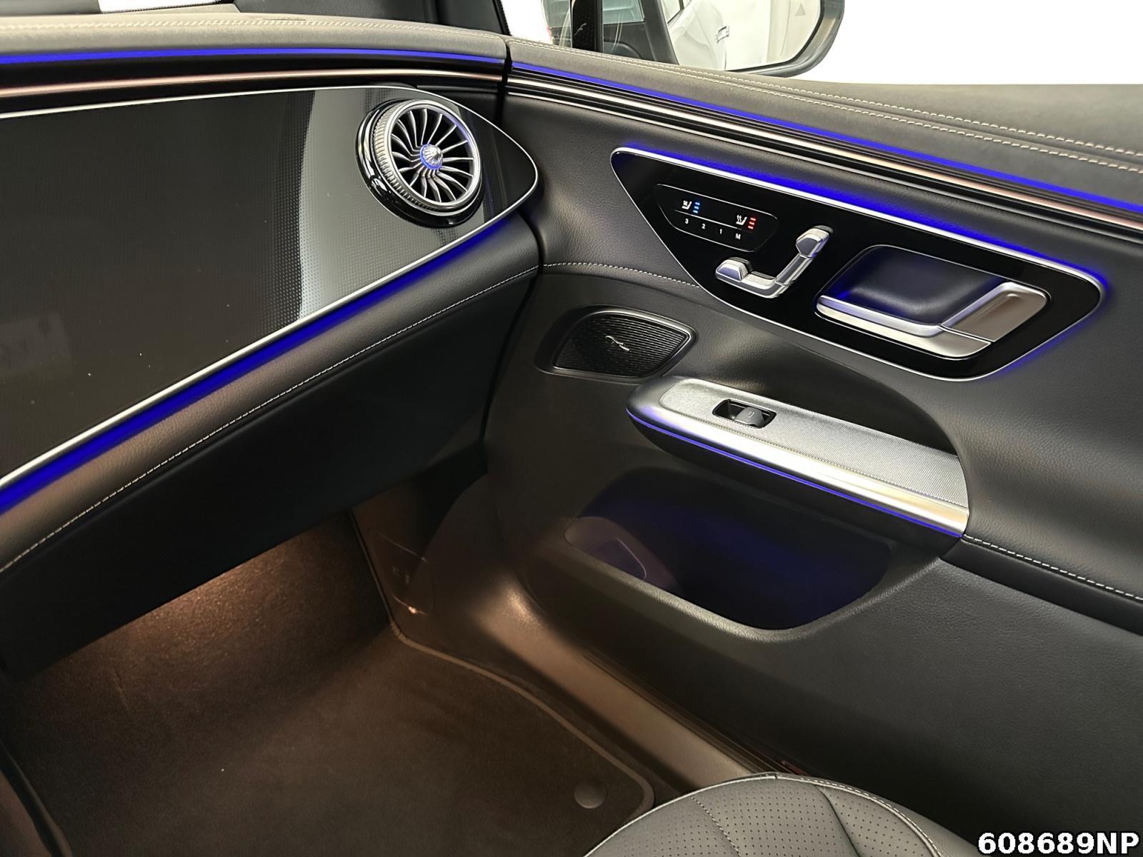 Fahrzeugabbildung Mercedes-Benz EQE SUV 350+ Electric Art AHK Distronic 360°-K.