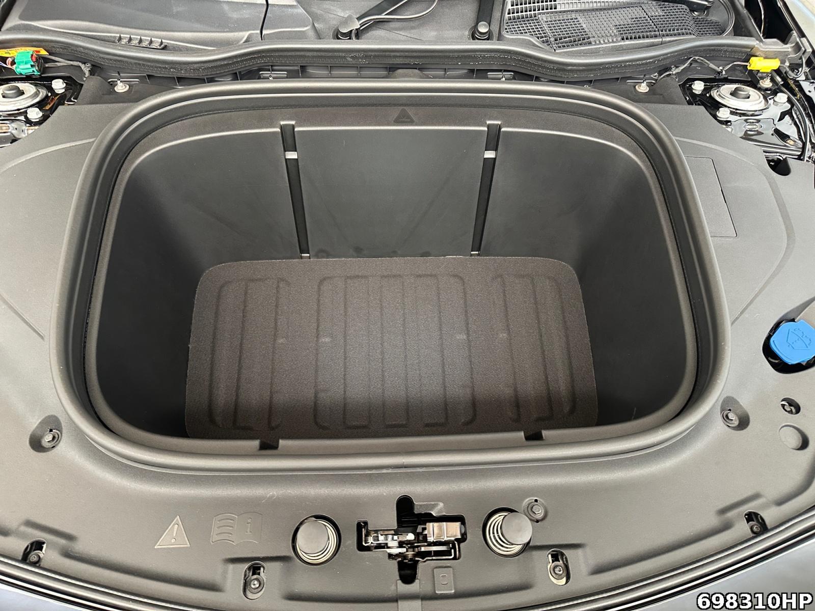 Fahrzeugabbildung Mercedes-Benz CLA 250 +AMG+AHK+MULTIBEAM+360°KAM.+WINTER+