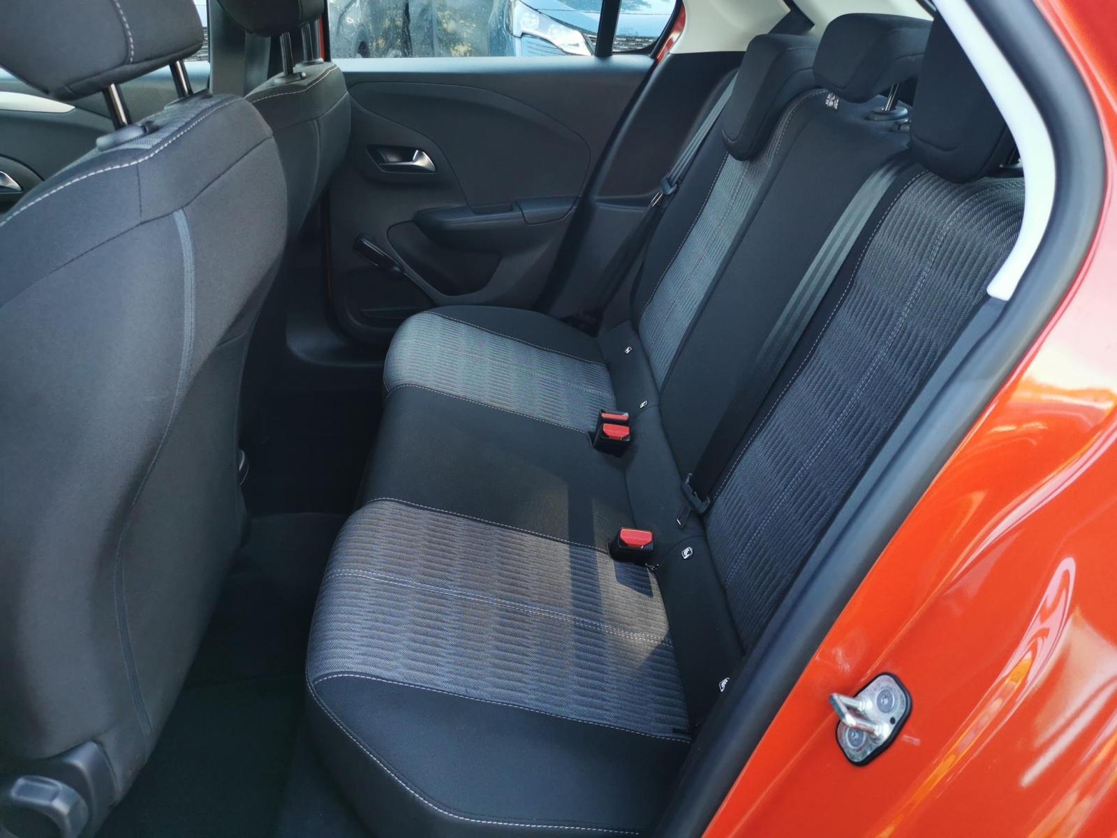 Fahrzeugabbildung Opel Corsa -e Edition*PDC hint.*Carplay*Allwetter*