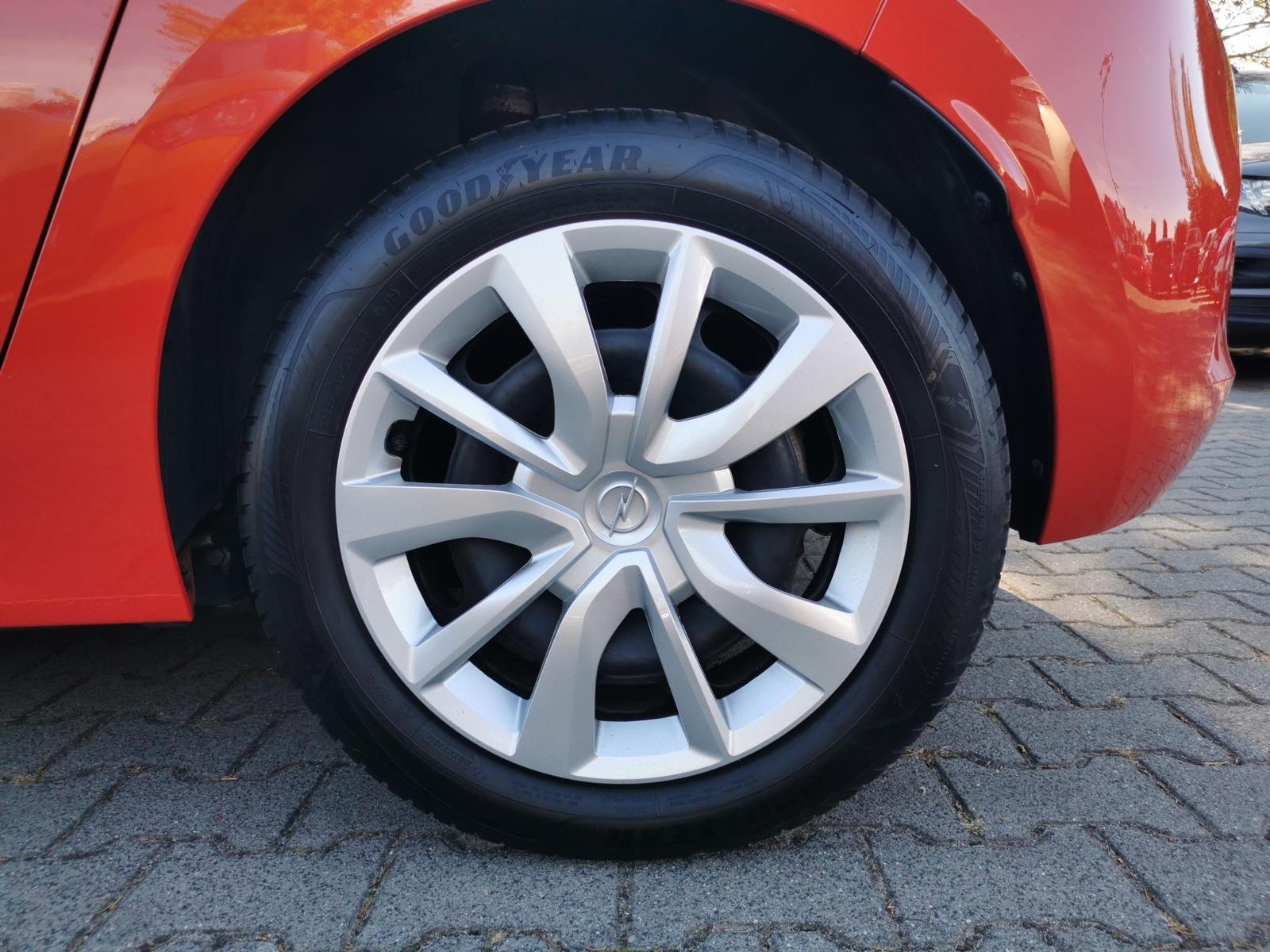 Fahrzeugabbildung Opel Corsa -e Edition*PDC hint.*Carplay*Allwetter*