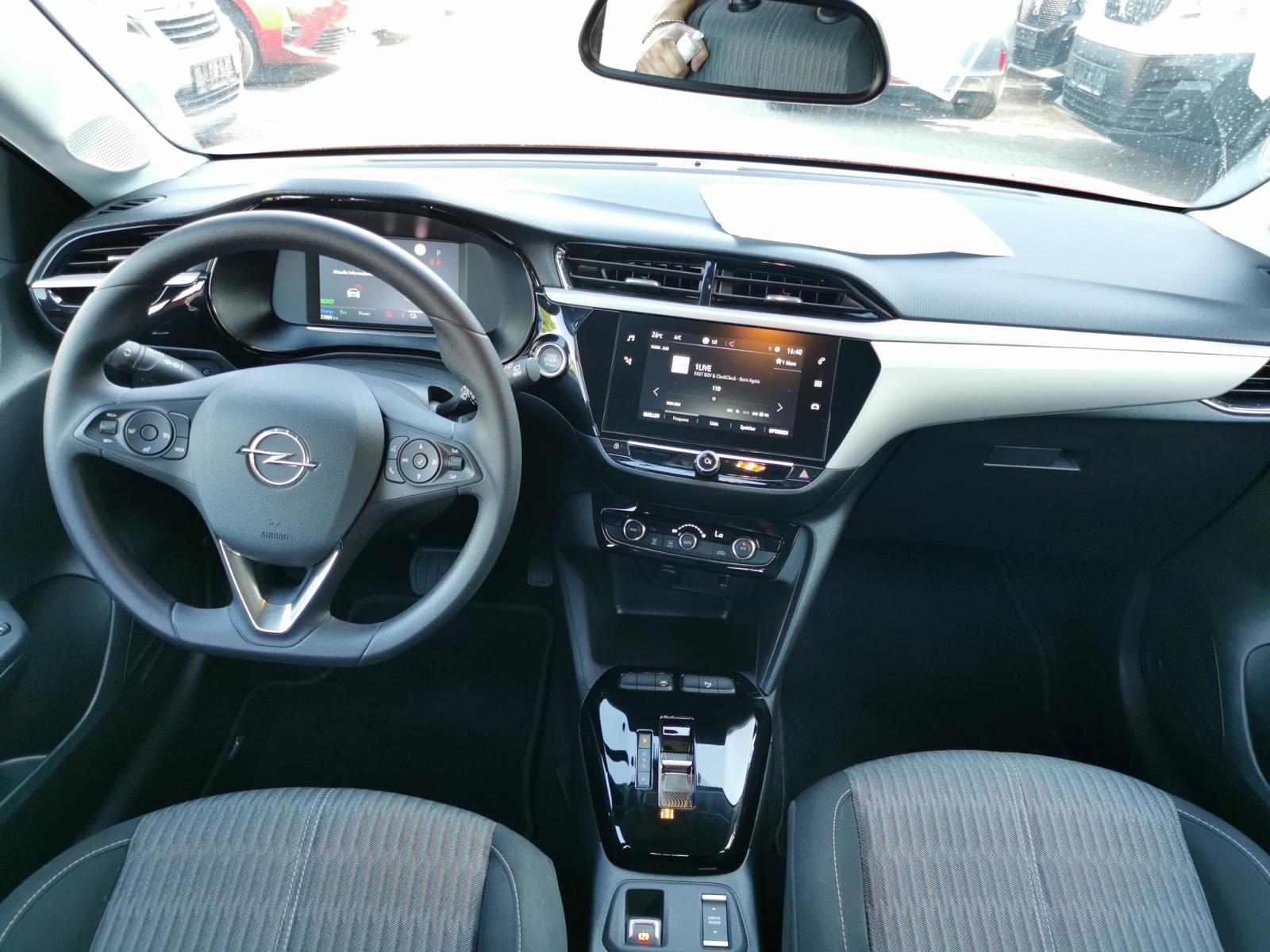 Fahrzeugabbildung Opel Corsa -e Edition*PDC hint.*Carplay*Allwetter*