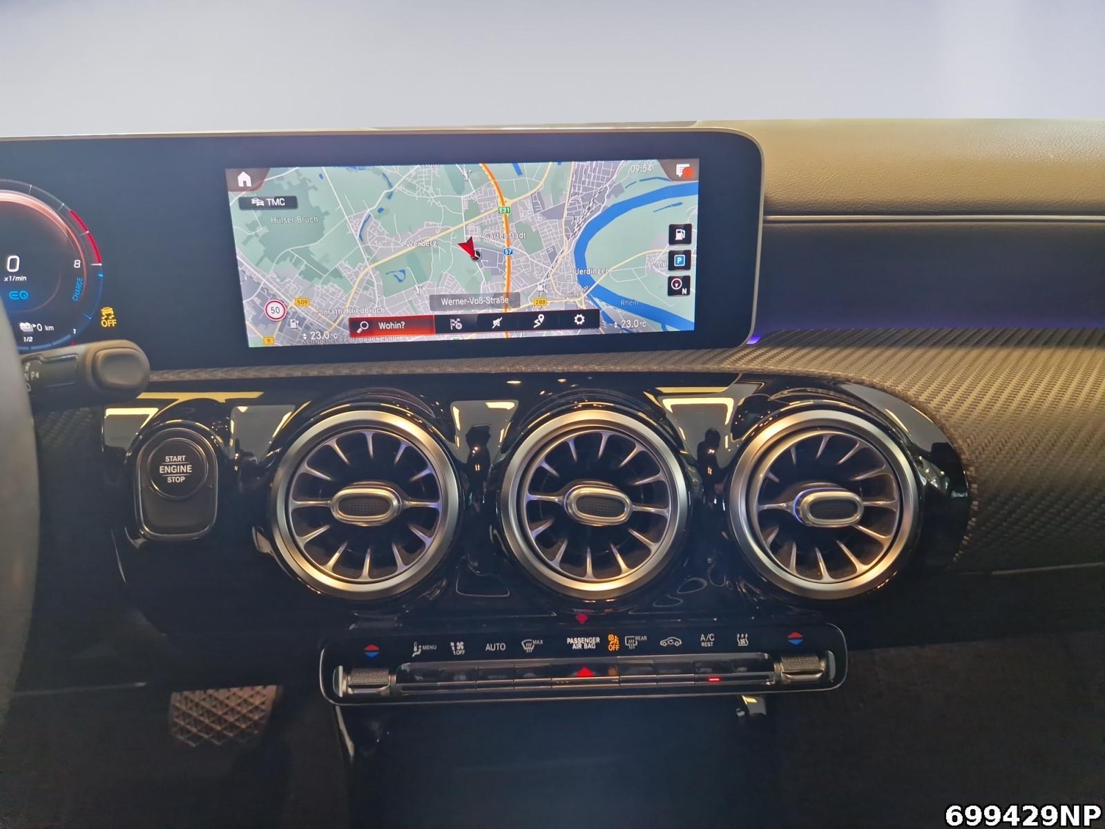 Fahrzeugabbildung Mercedes-Benz A 250 Style Pano Distronic Mulibeam Memory