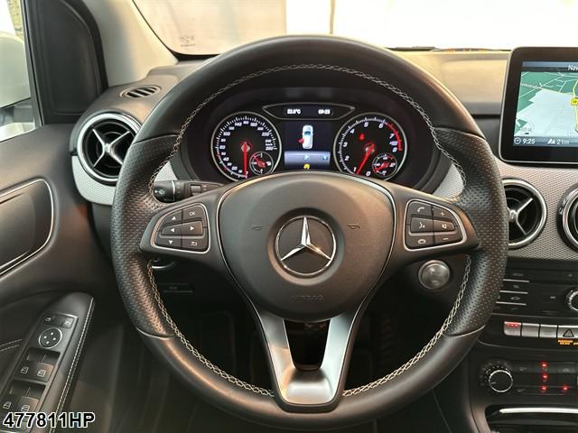 Fahrzeugabbildung Mercedes-Benz B 180 Urban Navi AHK LED PDC