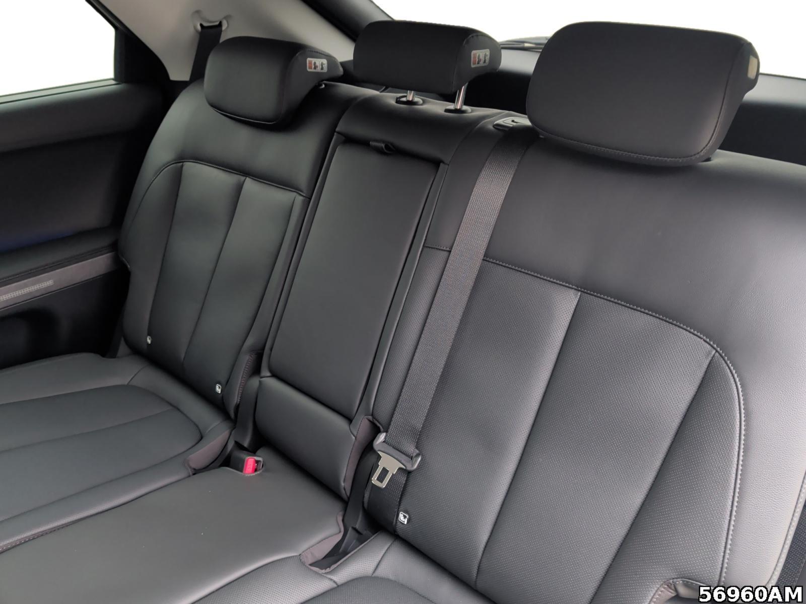 Fahrzeugabbildung Hyundai IONIQ 5 UNIQ + Park-Paket +Panorama-Glasdach