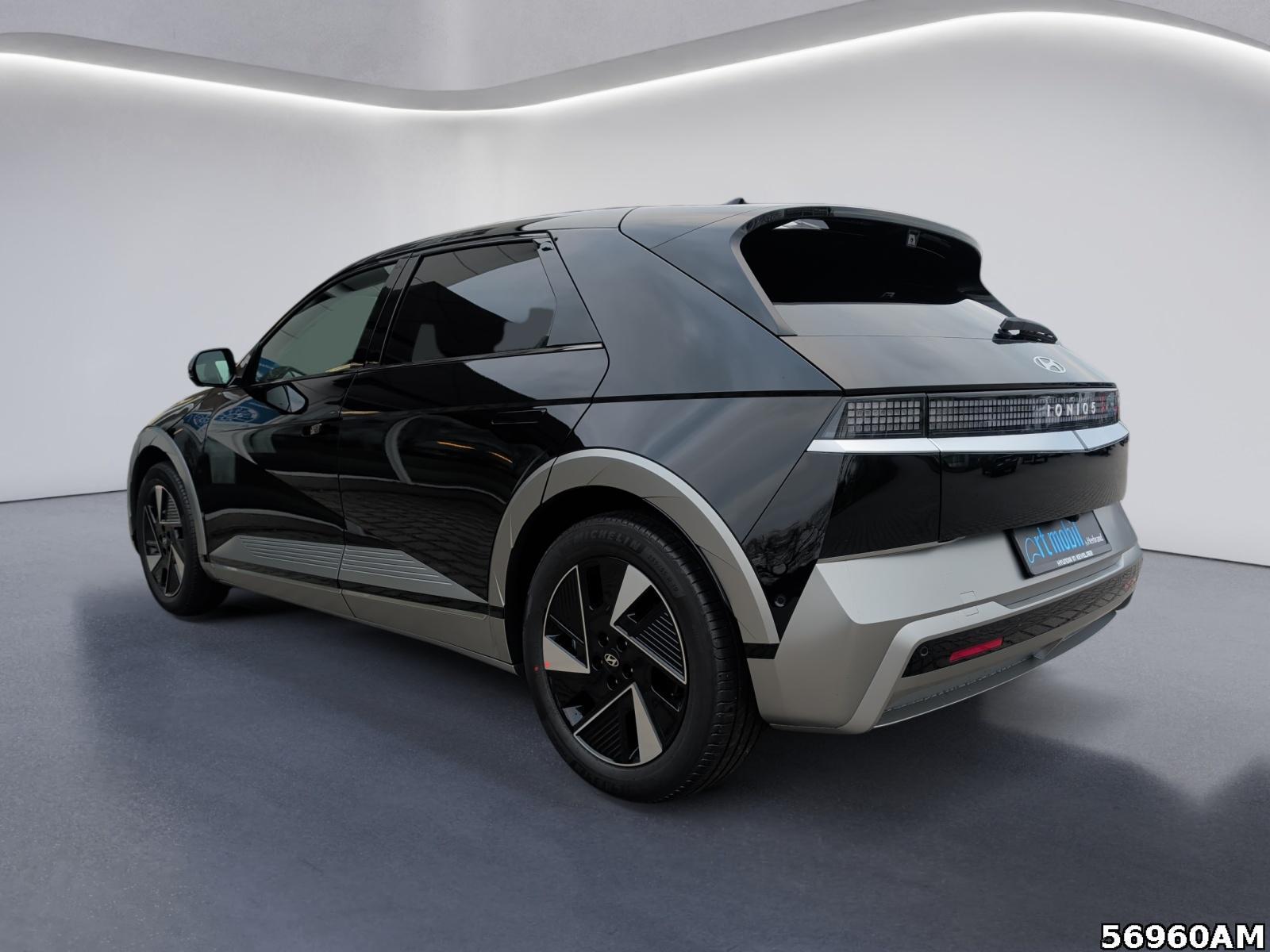 Fahrzeugabbildung Hyundai IONIQ 5 UNIQ + Park-Paket +Panorama-Glasdach