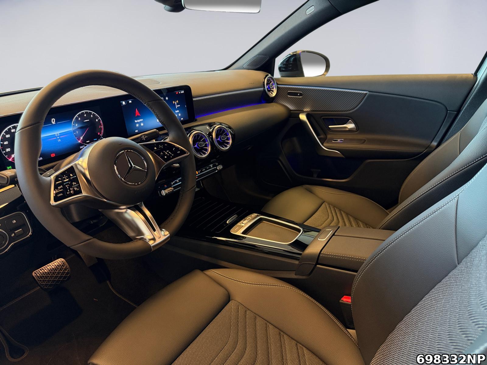 Fahrzeugabbildung Mercedes-Benz A 200 PROFRESSIV+AHK+STANDHEIZUNG+NIGHT+GUARD