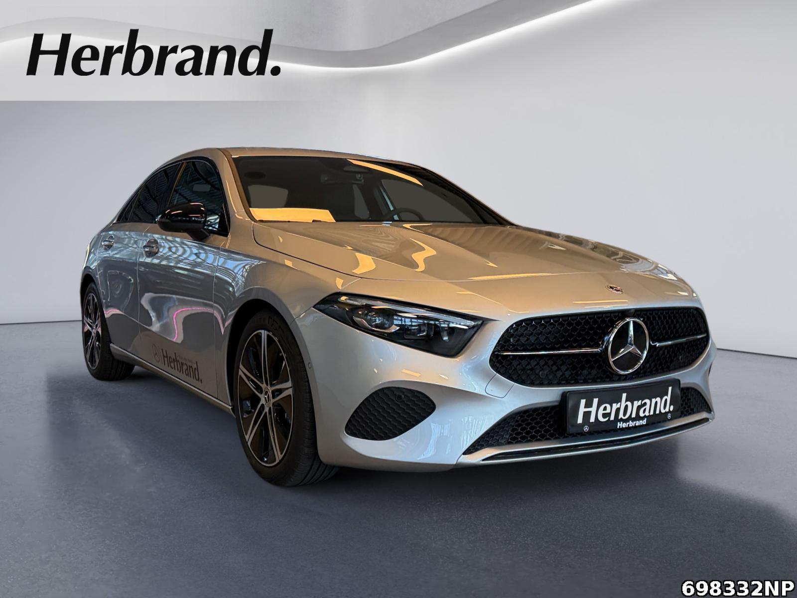 Fahrzeugabbildung Mercedes-Benz A 200 PROFRESSIV+AHK+STANDHEIZUNG+NIGHT+GUARD