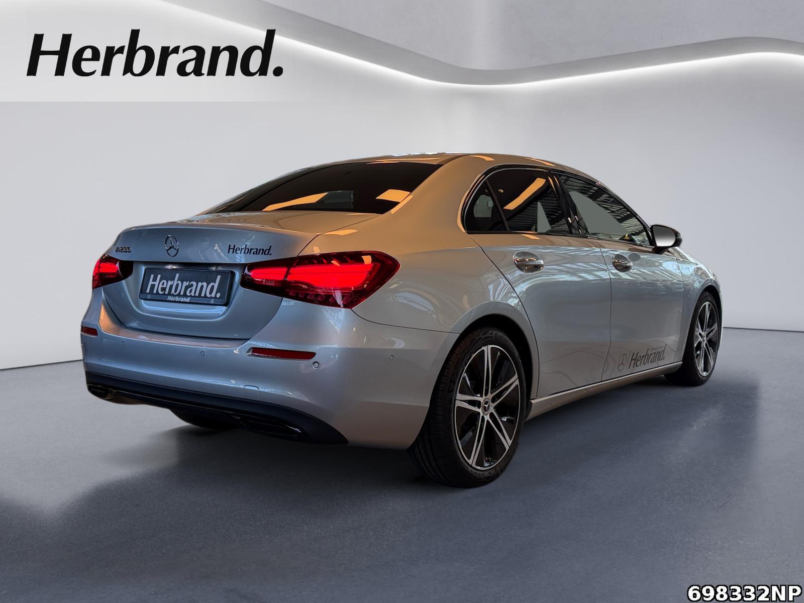 Fahrzeugabbildung Mercedes-Benz A 200 PROFRESSIV+AHK+STANDHEIZUNG+NIGHT+GUARD