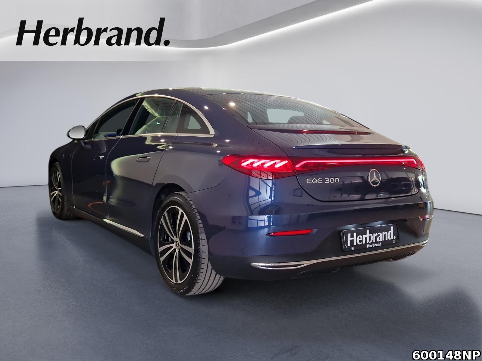 Fahrzeugabbildung Mercedes-Benz EQE Electric Art Distronic Kamera Memory