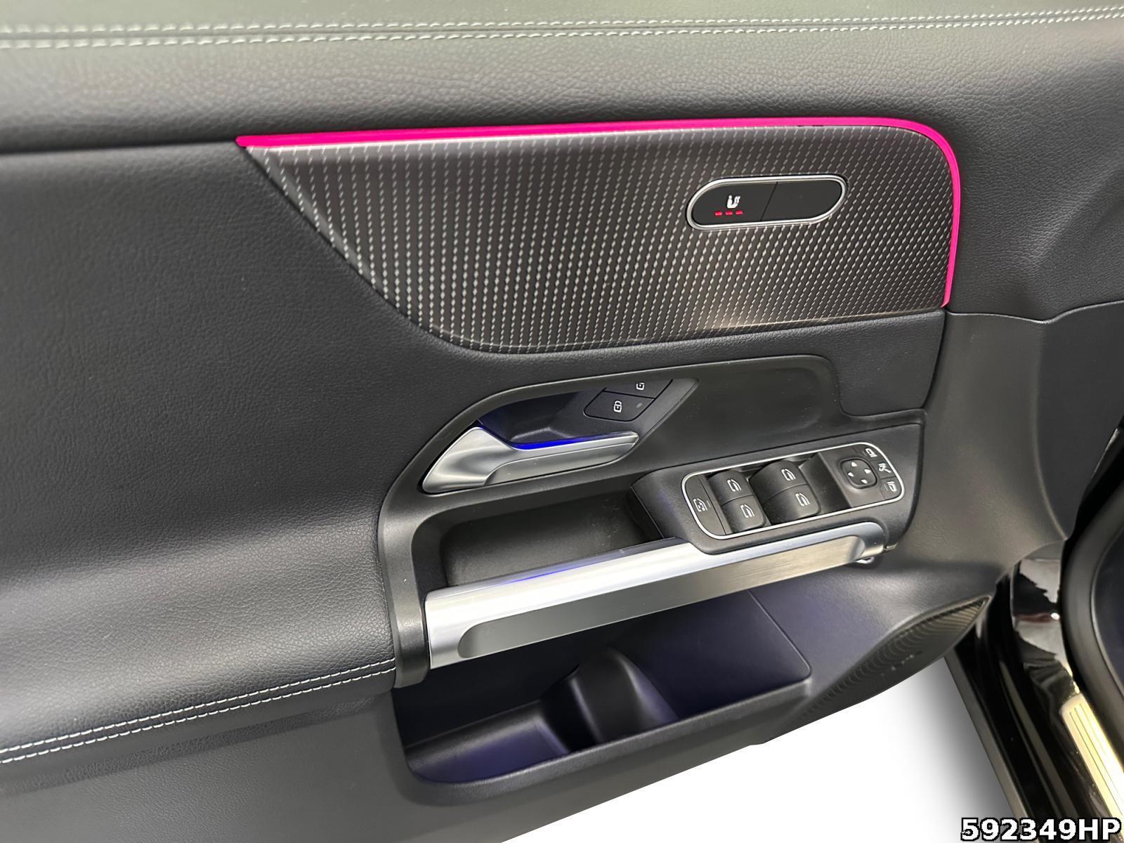 Fahrzeugabbildung Mercedes-Benz EQB 4M Progressive Soundsystem KEYLESS