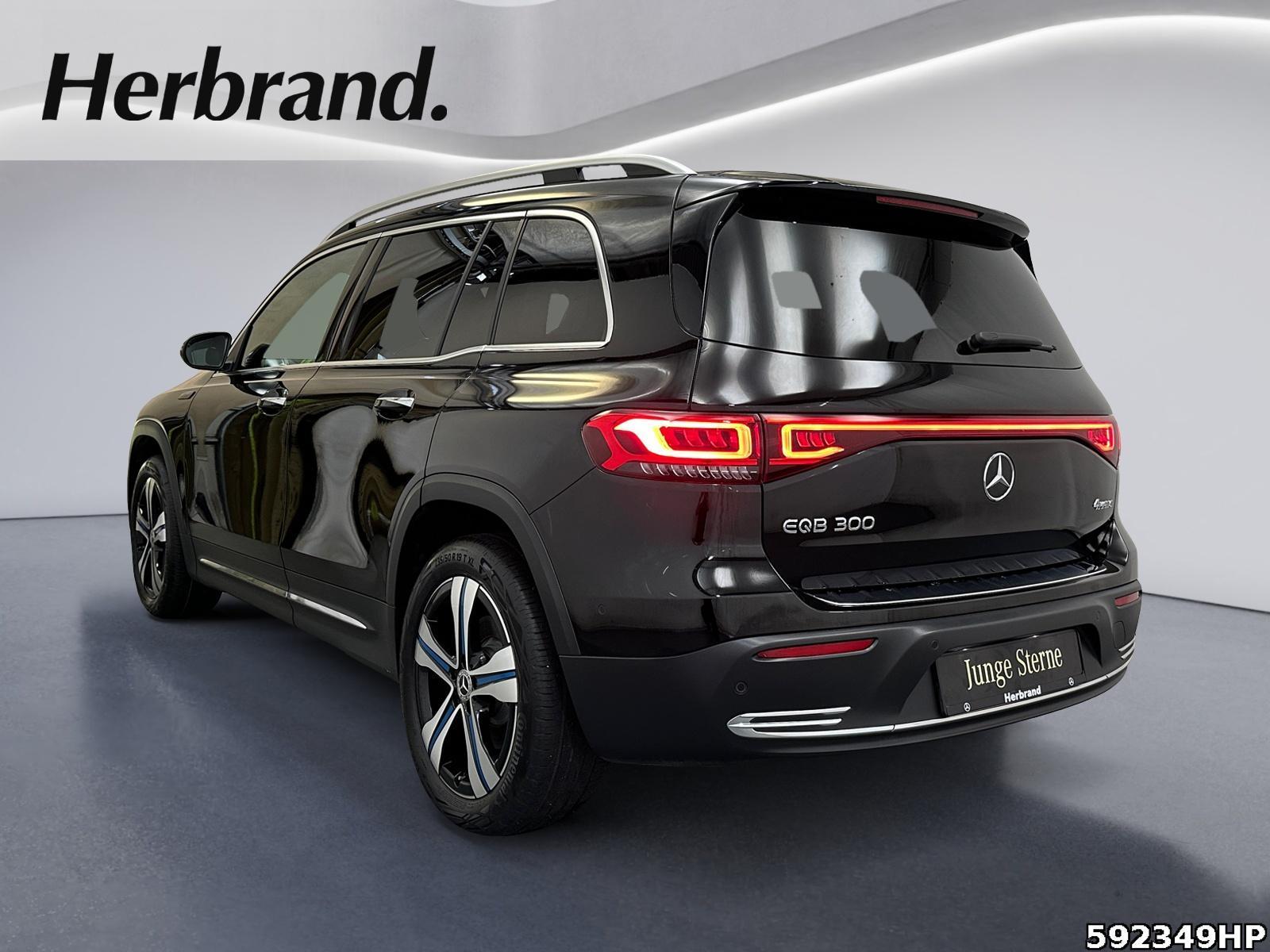 Fahrzeugabbildung Mercedes-Benz EQB 4M Progressive Soundsystem KEYLESS