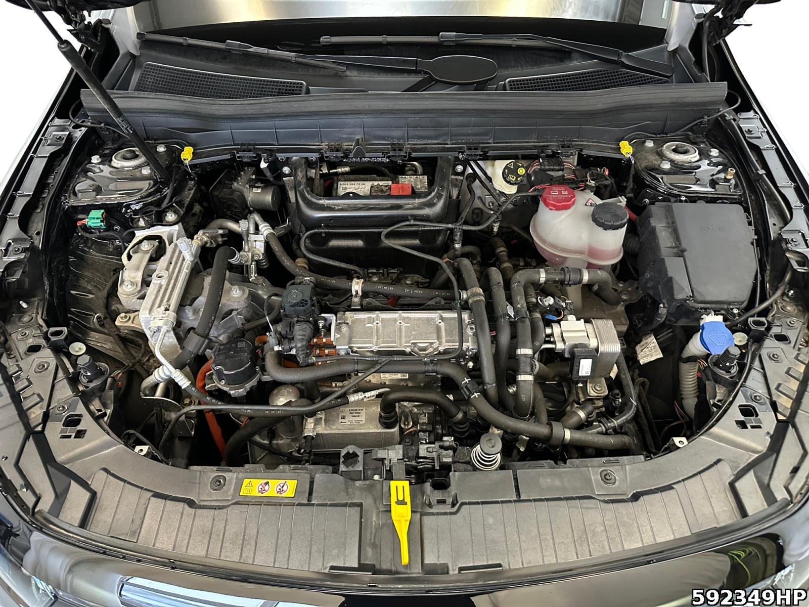 Fahrzeugabbildung Mercedes-Benz EQB 4M Progressive Soundsystem KEYLESS