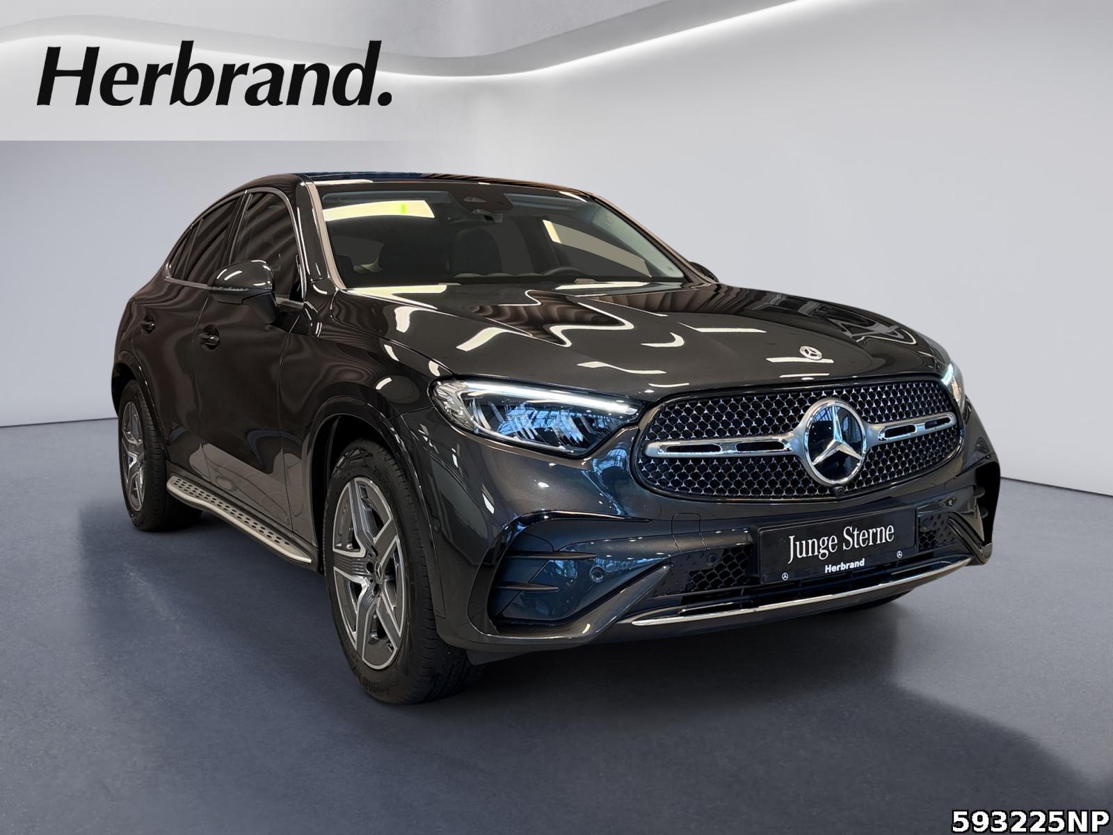 Fahrzeugabbildung Mercedes-Benz GLC 300 d 4M AMG Pano AHK LED Ambiente CarPlay.
