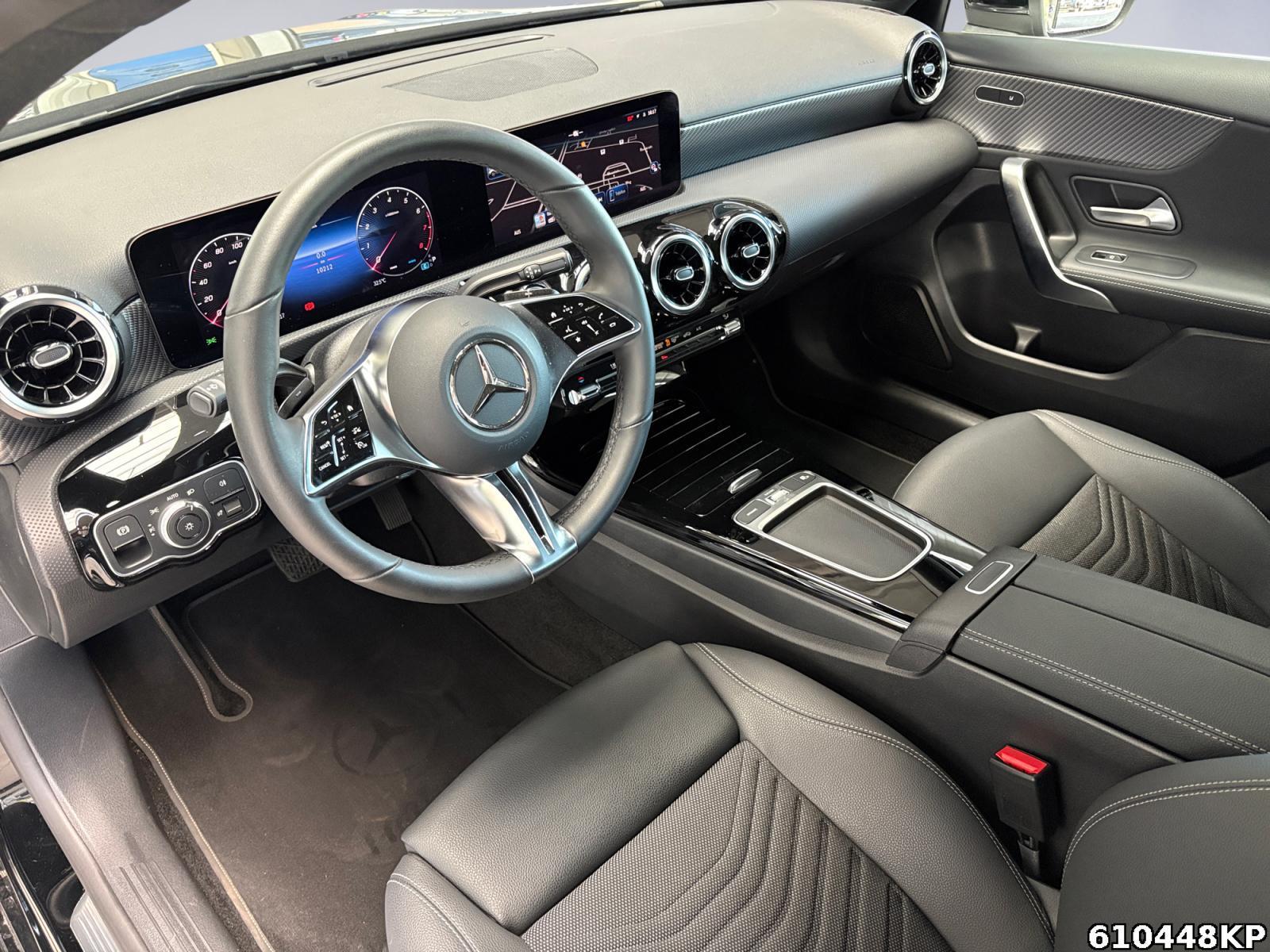 Fahrzeugabbildung Mercedes-Benz A 180 Progressive AHK Distronic Sitzhzg LED DAB