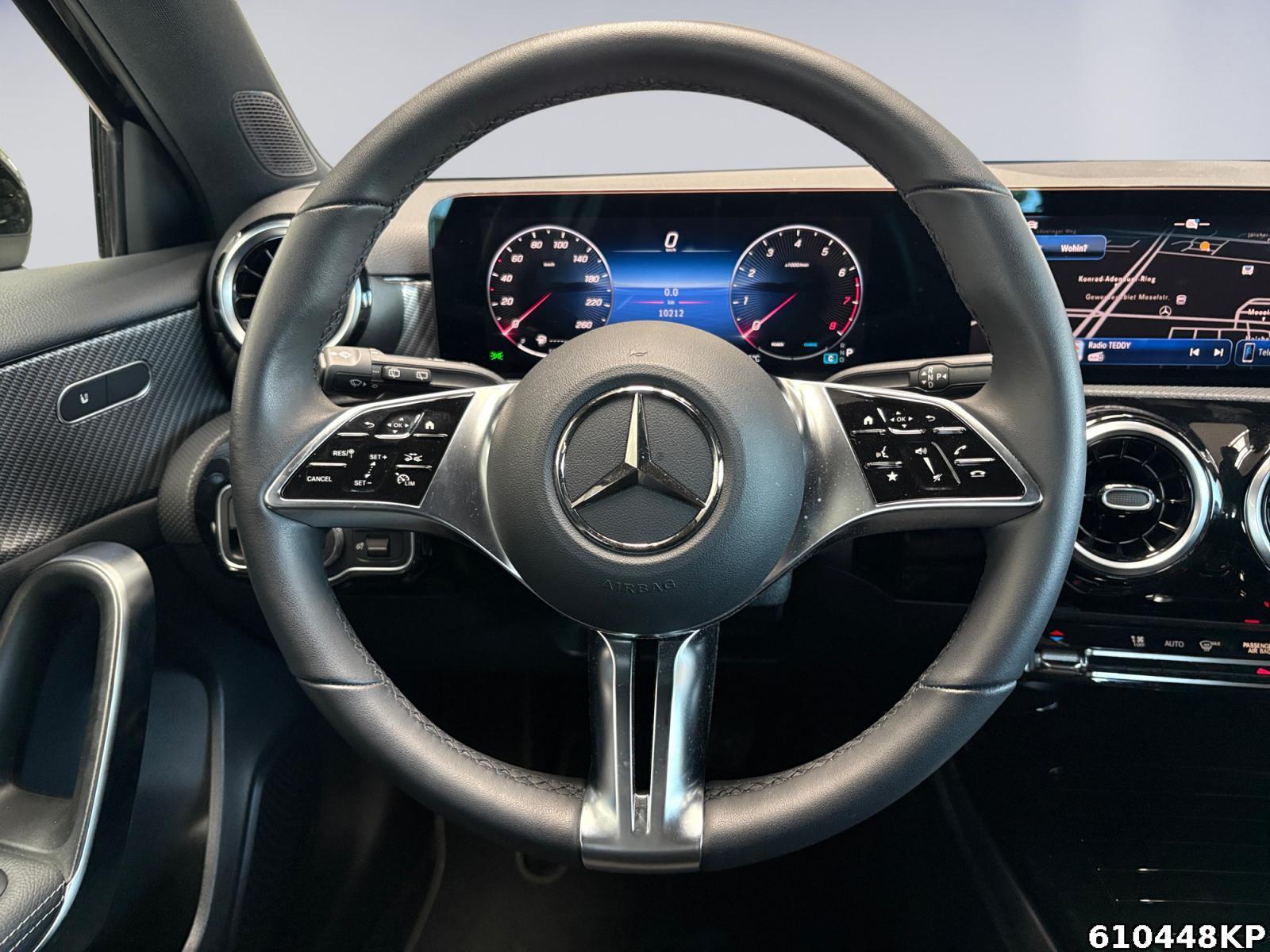 Fahrzeugabbildung Mercedes-Benz A 180 Progressive AHK Distronic Sitzhzg LED DAB