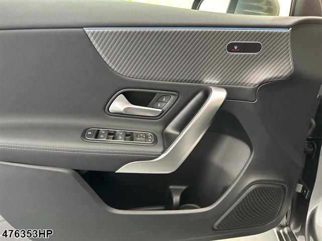 Fahrzeugabbildung Mercedes-Benz A 200 Progressive *Ambiente Kamera LED DAB+