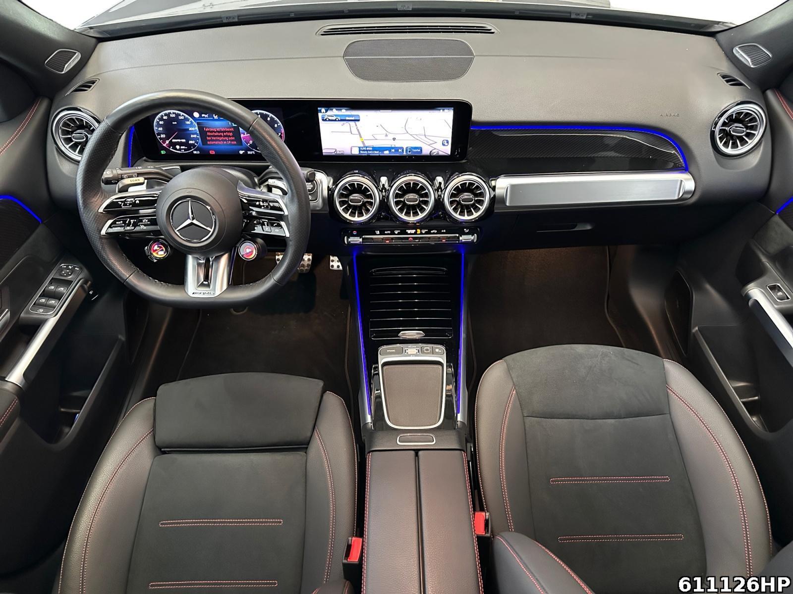 Fahrzeugabbildung Mercedes-Benz GLB 35 AMG 4M AHK Pano 360° DISTRONIC Burmester