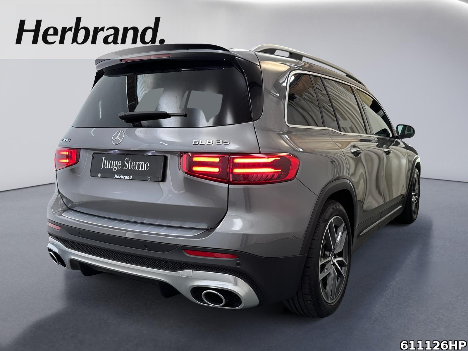 Fahrzeugabbildung Mercedes-Benz GLB 35 AMG 4M AHK Pano 360° DISTRONIC Burmester