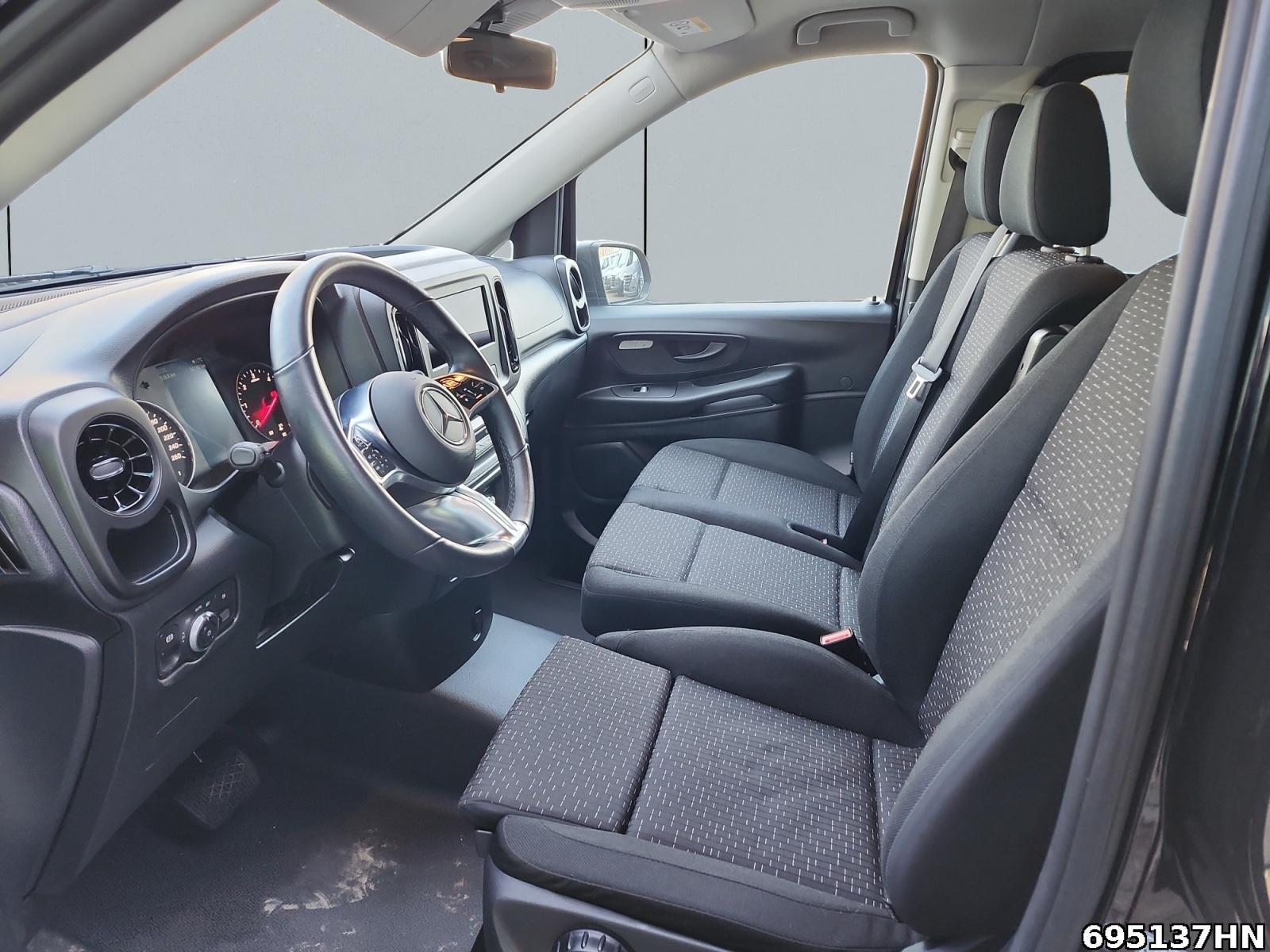 Fahrzeugabbildung Mercedes-Benz Vito 119 CDI Tourer PRO Lang*Multibeam*AHK2500