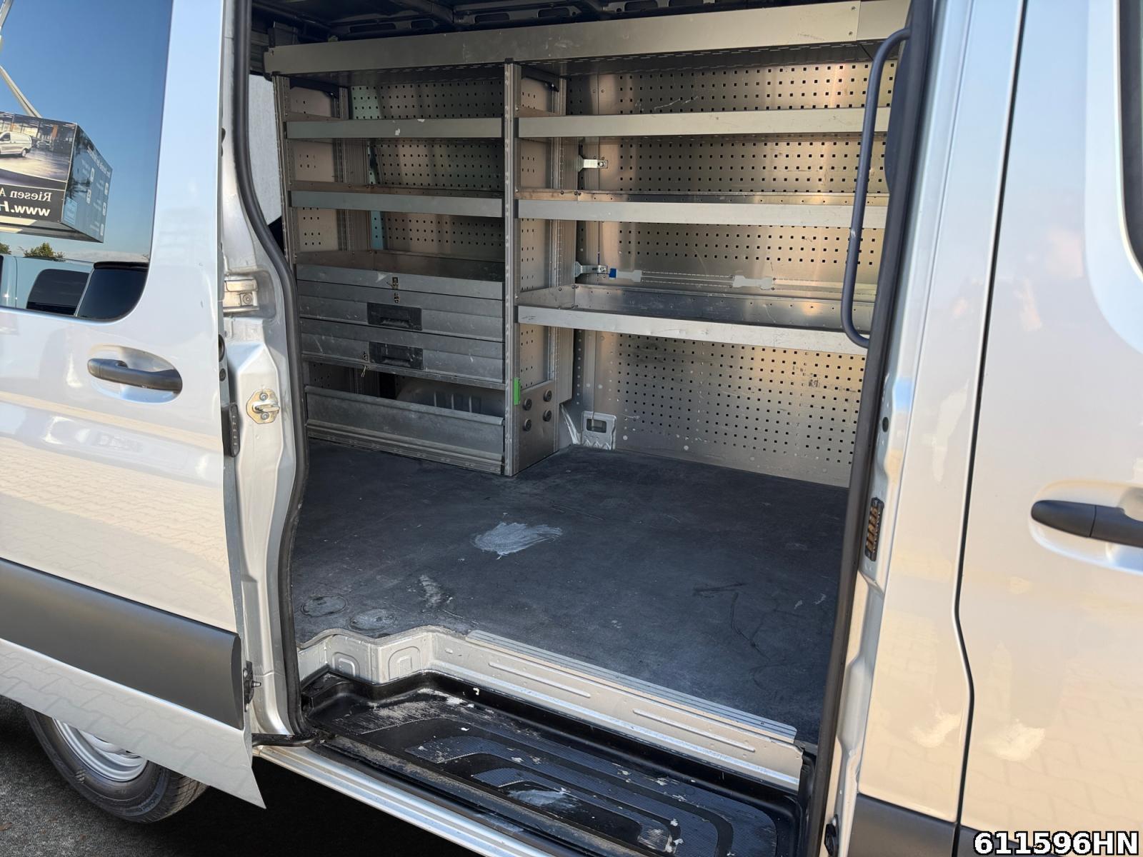 Fahrzeugabbildung Mercedes-Benz Sprinter 315 CDI *L1H1*BOTT*AHK*Navi*Kamera*360°