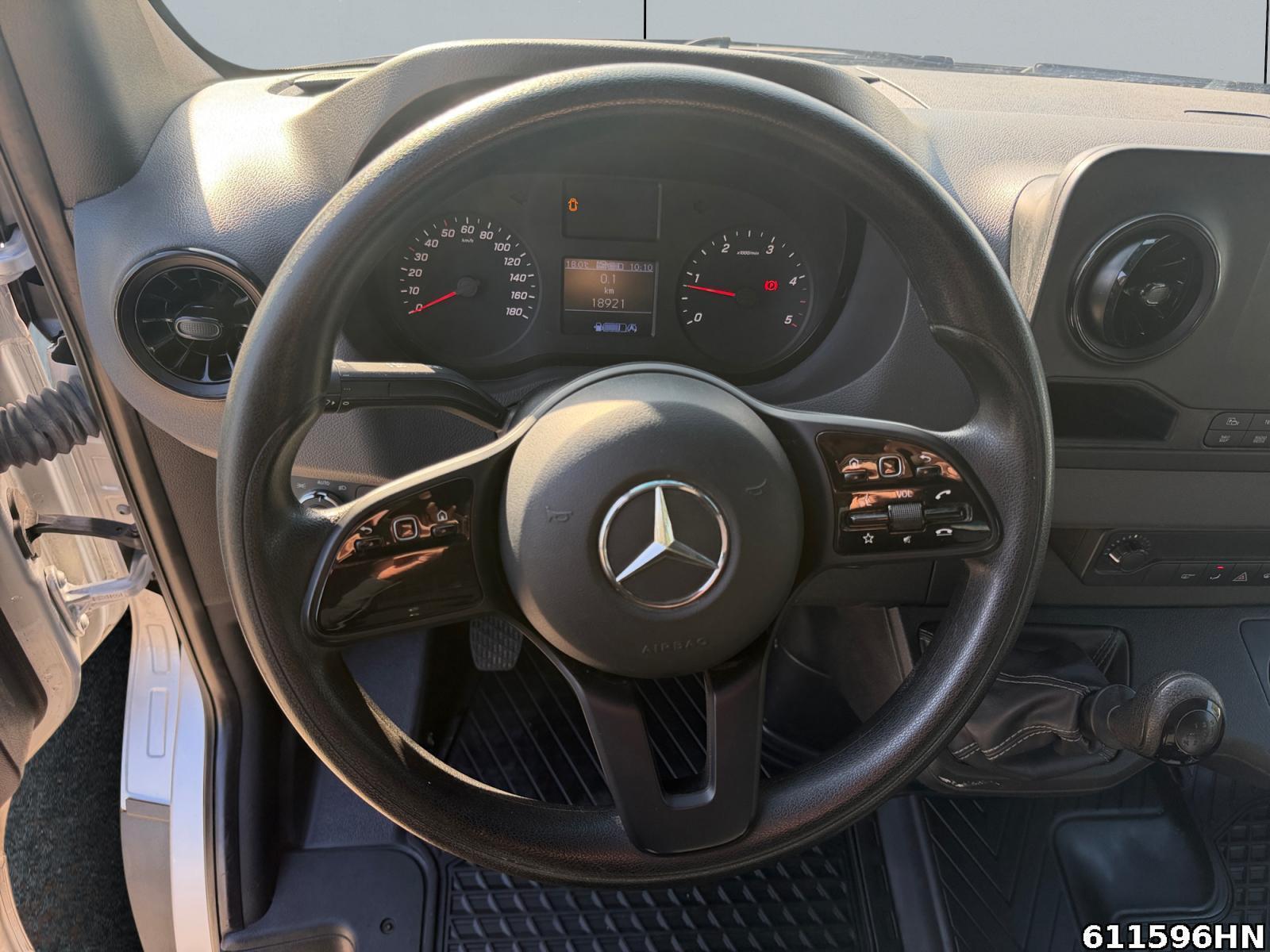 Fahrzeugabbildung Mercedes-Benz Sprinter 315 CDI *L1H1*BOTT*AHK*Navi*Kamera*360°